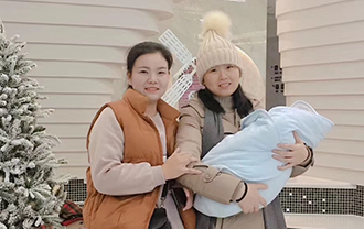 時(shí)間真的很快轉(zhuǎn)眼又是28天，今天寶媽和寶貝們就要回家了，感謝你們選擇尚月閣，祝愿寶貝們健康快樂(lè)成長(zhǎng)！